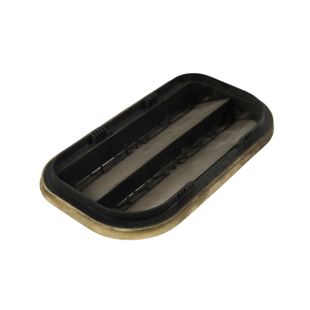 Griglia Di Ventilazione Posteriore Sinistra Destra per Porsche Cayenne 9PA con numero di parte 7L0819181 Porsche Cayenne 9PA Griglia Di Ventilazione Posteriore Sinistra Destra - SKU 7L0819181 - Numero di parte 7L0819181