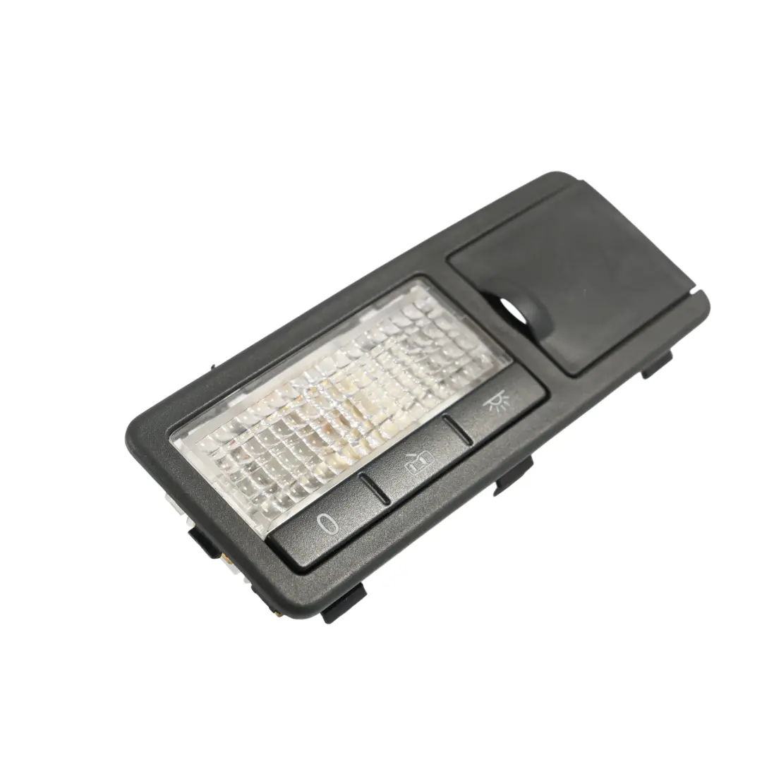 Lampa Podsufitki Lewy Tył Czarna 7L0861687A do Porsche Cayenne 955 9PA o numerze 7L0861687A-1 Porsche Cayenne 955 9PA Lampa Podsufitki Lewy Tył Czarna 7L0861687A - SKU 7L0861687A-1 - Numer Części 7L0861687A-1