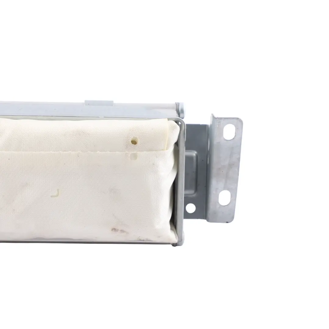 Dashboard Air Module Passenger Side Front to Porsche Cayenne 9PA with Part number 7L0880202J Porsche Cayenne 9PA Dashboard Air Module Passenger Side Front - SKU 7L0880202J - Part number 7L0880202J