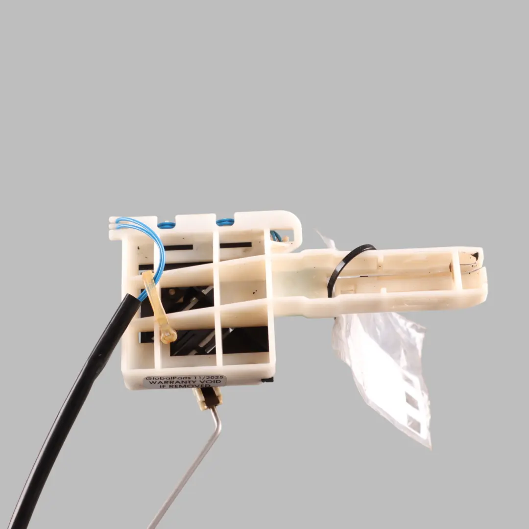 7L Fuel Pump Sender Unit Right O/S 3.0 TDI Diesel to Volkswagen Touareg with Part number 7L0919673F Volkswagen Touareg 7L Fuel Pump Sender Unit Right O/S 3.0 TDI Diesel - SKU 7L0919673F - Part number 7L0919673F