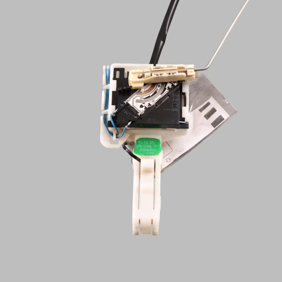 Volkswagen Touareg 7L Fuel Pump Sender Unit Right O/S 3.0 TDI Diesel - SKU 7L0919673F - Part number 7L0919673F