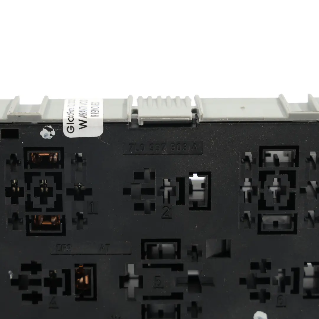 7L Caja Fusibles Relé Unidad Control Módulo para Volkswagen Touareg con número de pieza 7L0937503A Volkswagen Touareg 7L Caja Fusibles Relé Unidad Control Módulo - SKU 7L0937503A - Número de pieza 7L0937503A