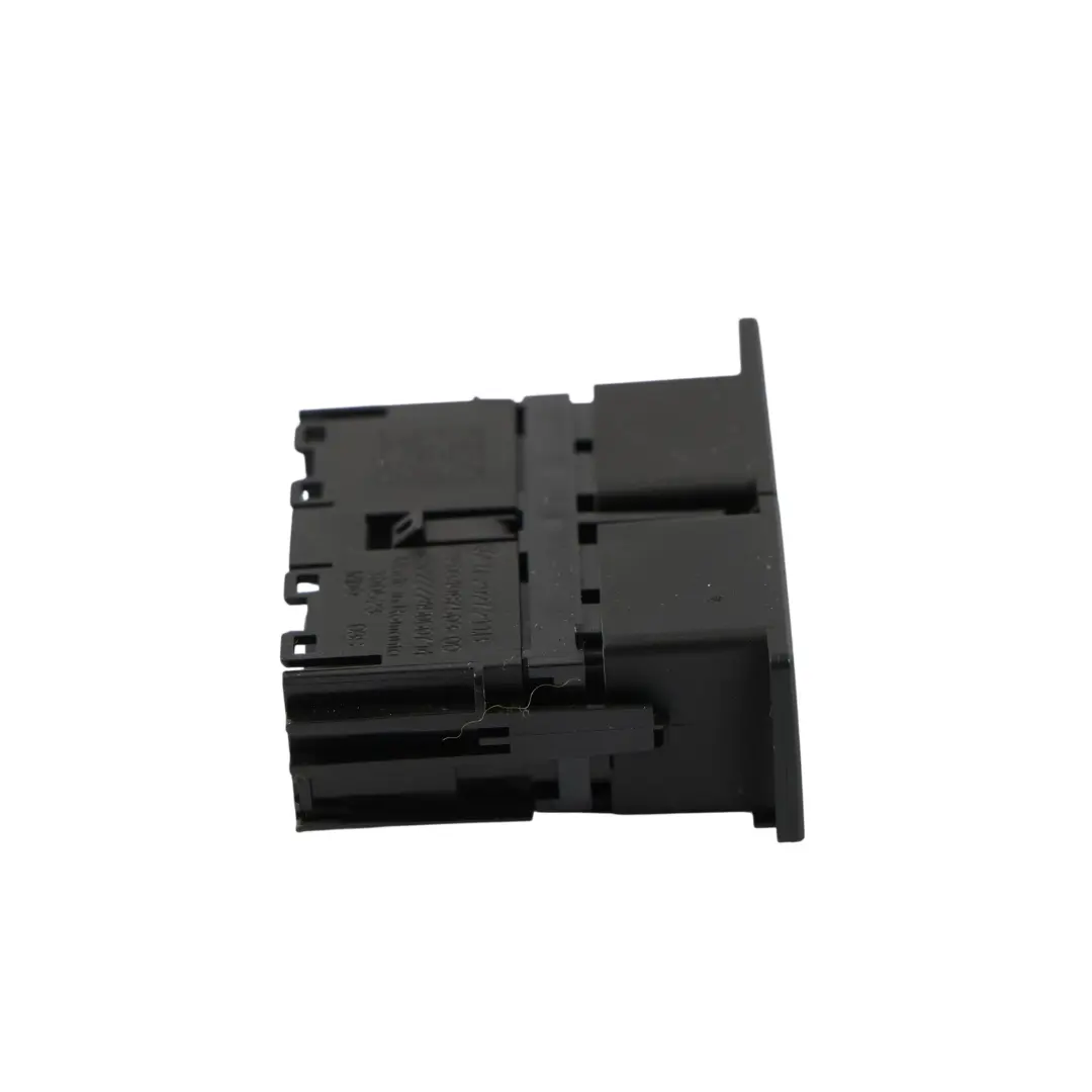 Rivestimento Pulsante Interruttore Cruscotto per VW Transporter T6 con numero di parte 7L2927211B VW Transporter T6 Rivestimento Pulsante Interruttore Cruscotto - SKU 7L2927211B - Numero di parte 7L2927211B