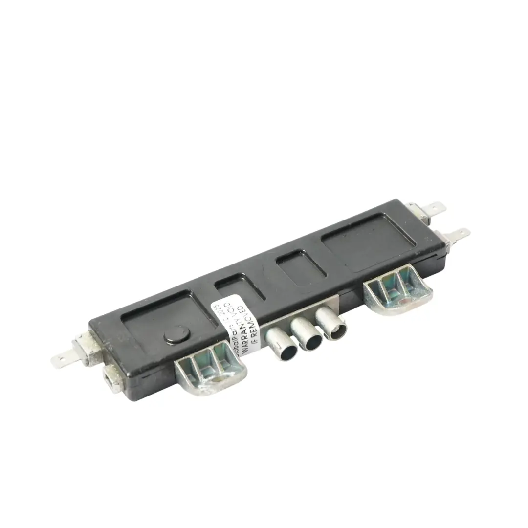 Porsche Cayenne 955 Amplificateur Antenne Radio Arrière Gauche - SKU 7L5035225S - Numéro de pièce 7L5035225S