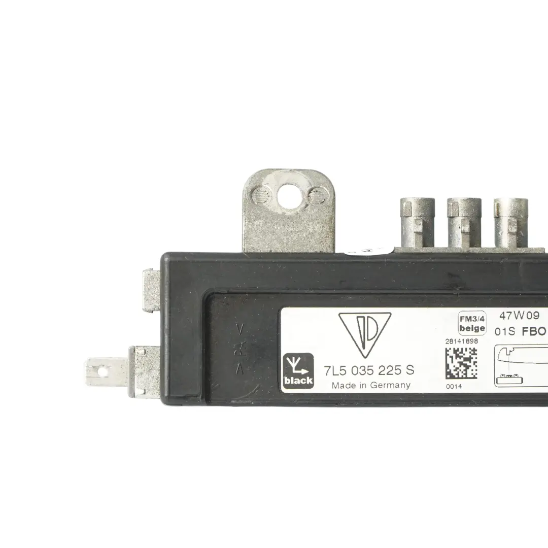 Radio Aerial Antenna Amplifier Unit Rear Left N/S to Porsche Cayenne 955 with Part number 7L5035225S Porsche Cayenne 955 Radio Aerial Antenna Amplifier Unit Rear Left N/S - SKU 7L5035225S - Part number 7L5035225S
