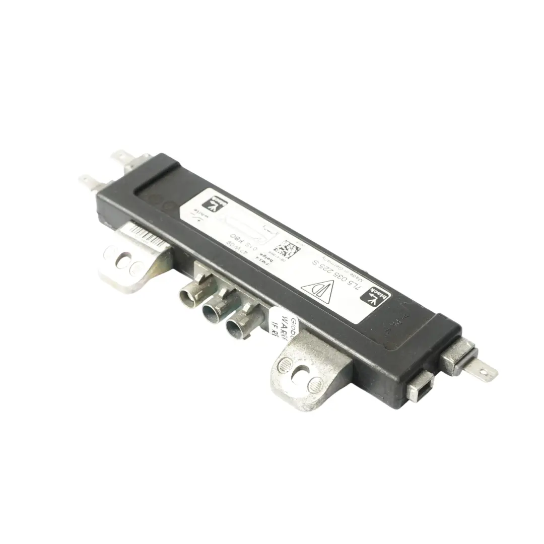 Porsche Cayenne 955 Amplificateur Antenne Radio Arrière Gauche - SKU 7L5035225S - Numéro de pièce 7L5035225S