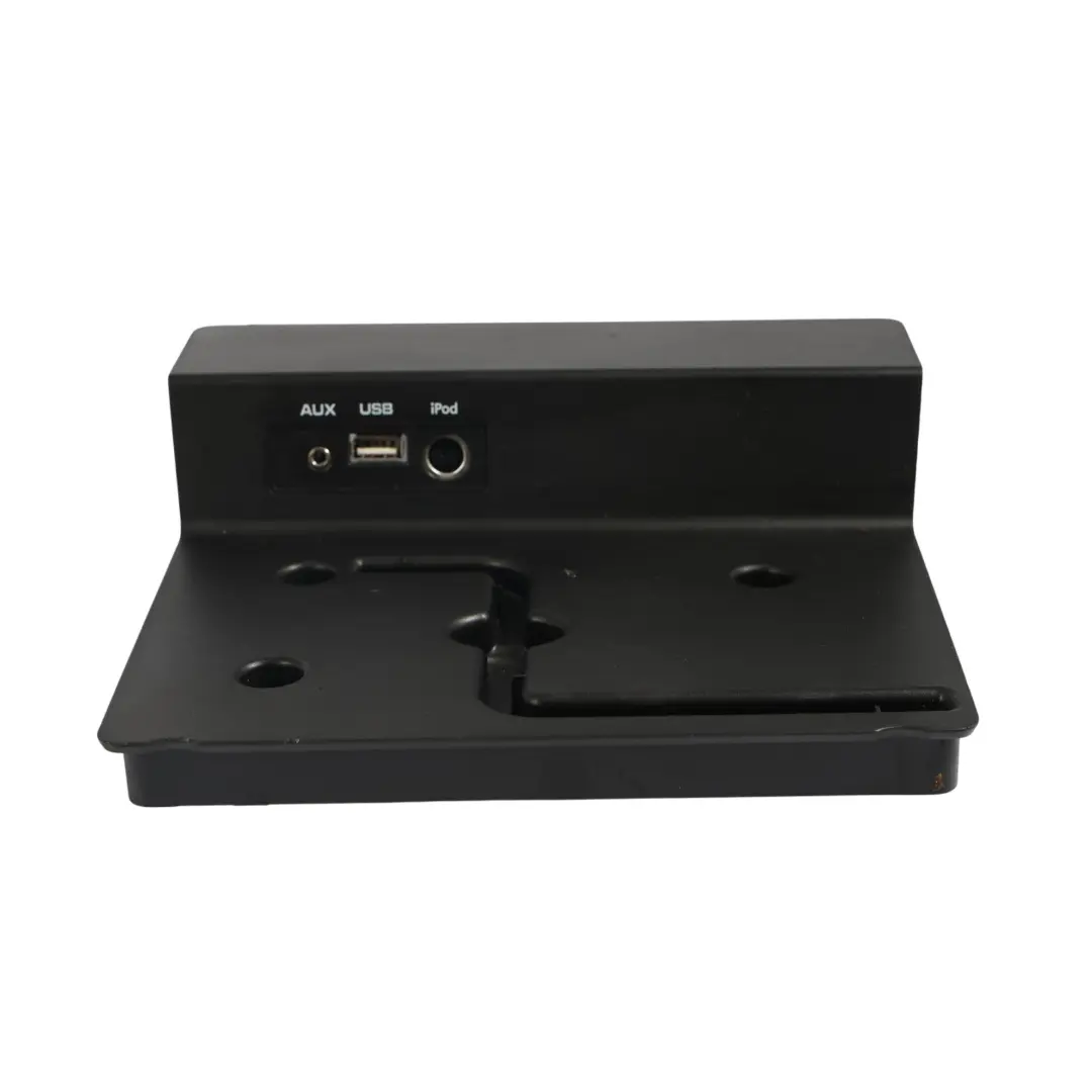 Prise USB AUX Ipod Multimédia pour Porsche Cayenne 9PA à propos du numéro de pièce 7L5035727 Porsche Cayenne 9PA Prise USB AUX Ipod Multimédia - SKU 7L5035727 - Numéro de pièce 7L5035727