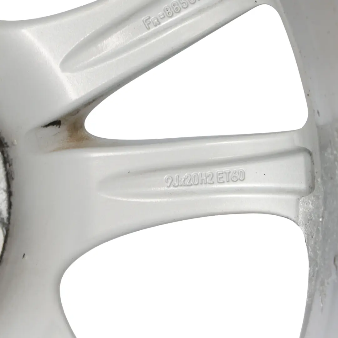 Felga Aluminiowa Srebrna 20" 9J ET:60 do Porsche Cayenne 955 9PA o numerze 7L5601025M Porsche Cayenne 955 9PA Felga Aluminiowa Srebrna 20" 9J ET:60 - SKU 7L5601025M-2 - Numer Części 7L5601025M