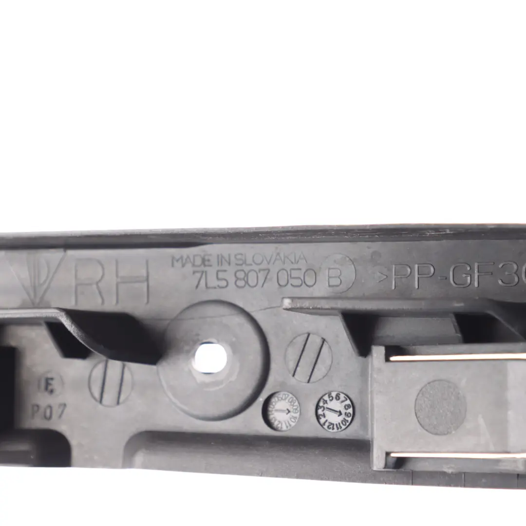 Front Bumper Bracket Guide Rail Mount Right O/S to Porsche Cayenne 9PA with Part number 7L5807050B Porsche Cayenne 9PA Front Bumper Bracket Guide Rail Mount Right O/S - SKU 7L5807050B - Part number 7L5807050B