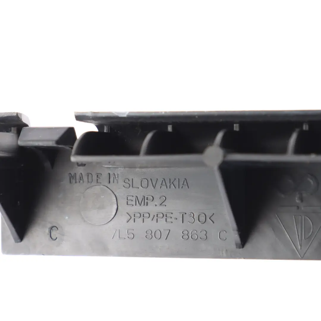 Bumper Bracket Holder Support Centre to Porsche Cayenne 955 9PA Rear with Part number 7L5807863C Porsche Cayenne 955 9PA Rear Bumper Bracket Holder Support Centre - SKU 7L5807863C - Part number 7L5807863C