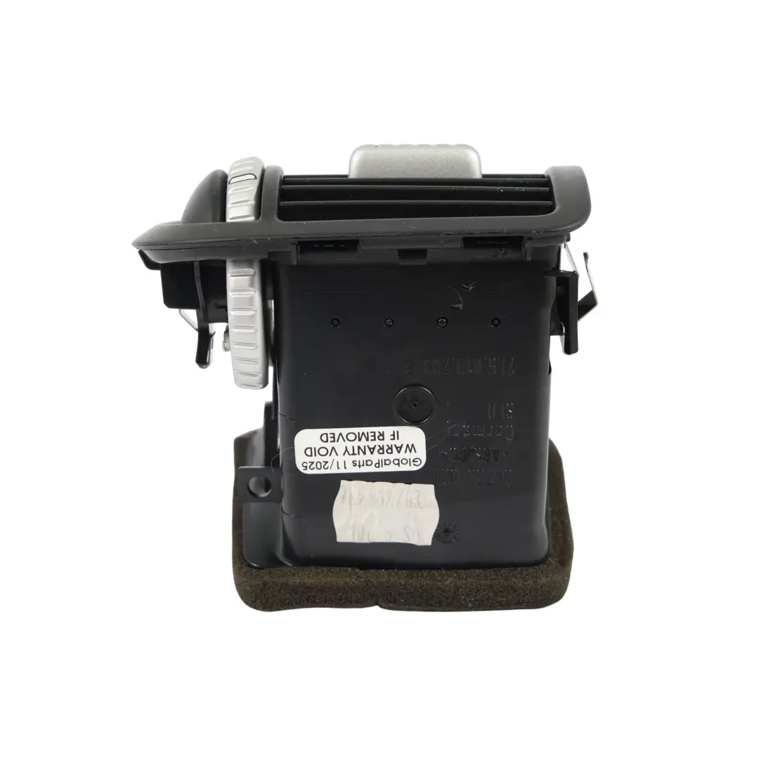 Lüftungs Düse Links für Porsche Cayenne 955 9PA mit Teilenummer 7L5819703B Porsche Cayenne 955 9PA Lüftungs Düse Links - SKU 7L5819703B - Teilenummer 7L5819703B