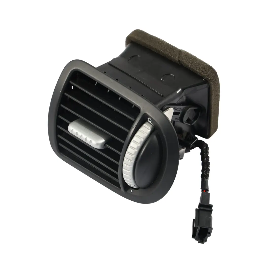 Cruscotto Griglia Ventilazione Ugello Destro per Porsche Cayenne 955 9PA con numero di parte 7L5819704B Porsche Cayenne 955 9PA Cruscotto Griglia Ventilazione Ugello Destro - SKU 7L5819704B - Numero di parte 7L5819704B