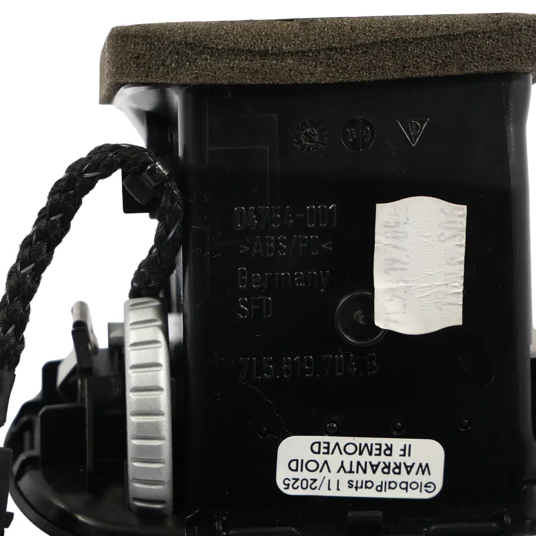 Cruscotto Griglia Ventilazione Ugello Destro per Porsche Cayenne 955 9PA con numero di parte 7L5819704B Porsche Cayenne 955 9PA Cruscotto Griglia Ventilazione Ugello Destro - SKU 7L5819704B - Numero di parte 7L5819704B