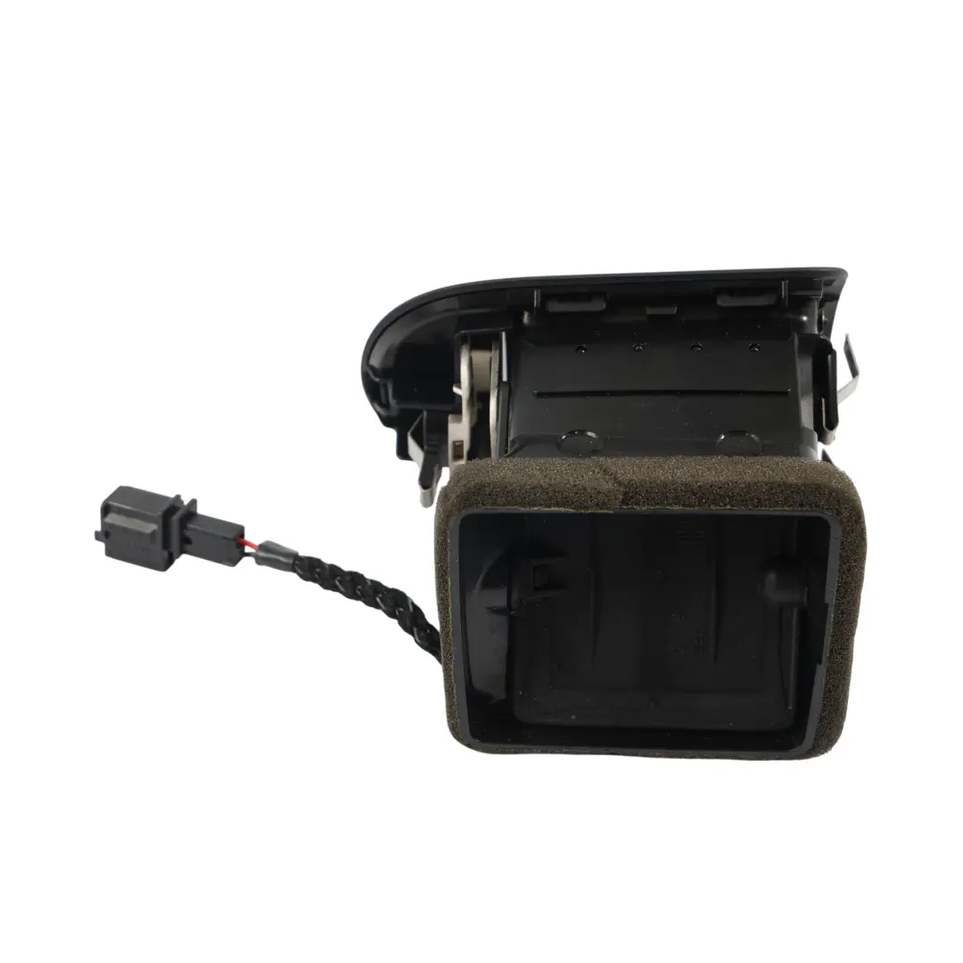 Rejilla Vent Salpicadero Boquilla Derecha para Porsche Cayenne 955 9PA con número de pieza 7L5819704B Porsche Cayenne 955 9PA Rejilla Vent Salpicadero Boquilla Derecha - SKU 7L5819704B - Número de pieza 7L5819704B