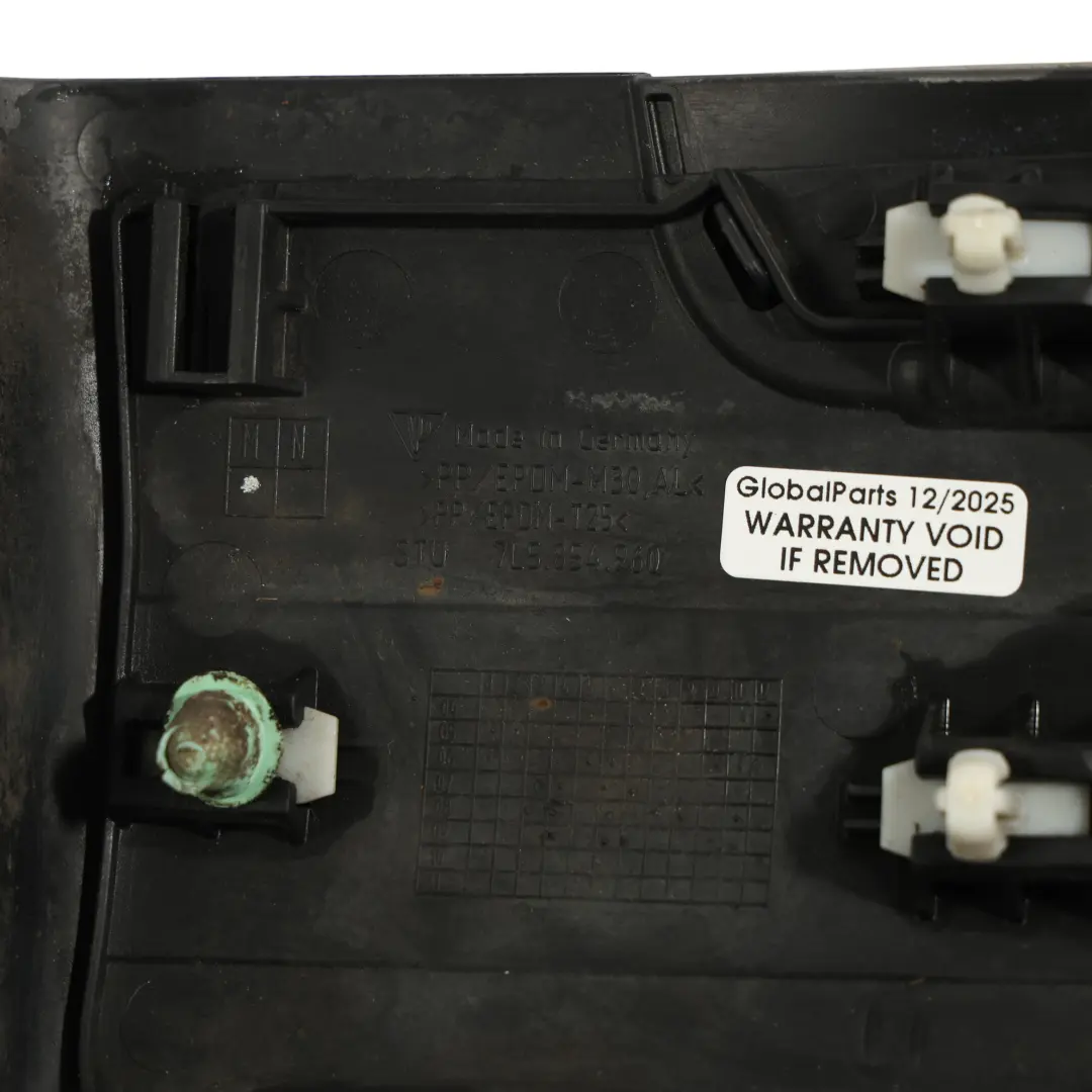 Guardabarros Delantero Derecho para Porsche Cayenne 9PA con número de pieza 7L5854960 Porsche Cayenne 9PA Guardabarros Delantero Derecho - SKU 7L5854960 - Número de pieza 7L5854960