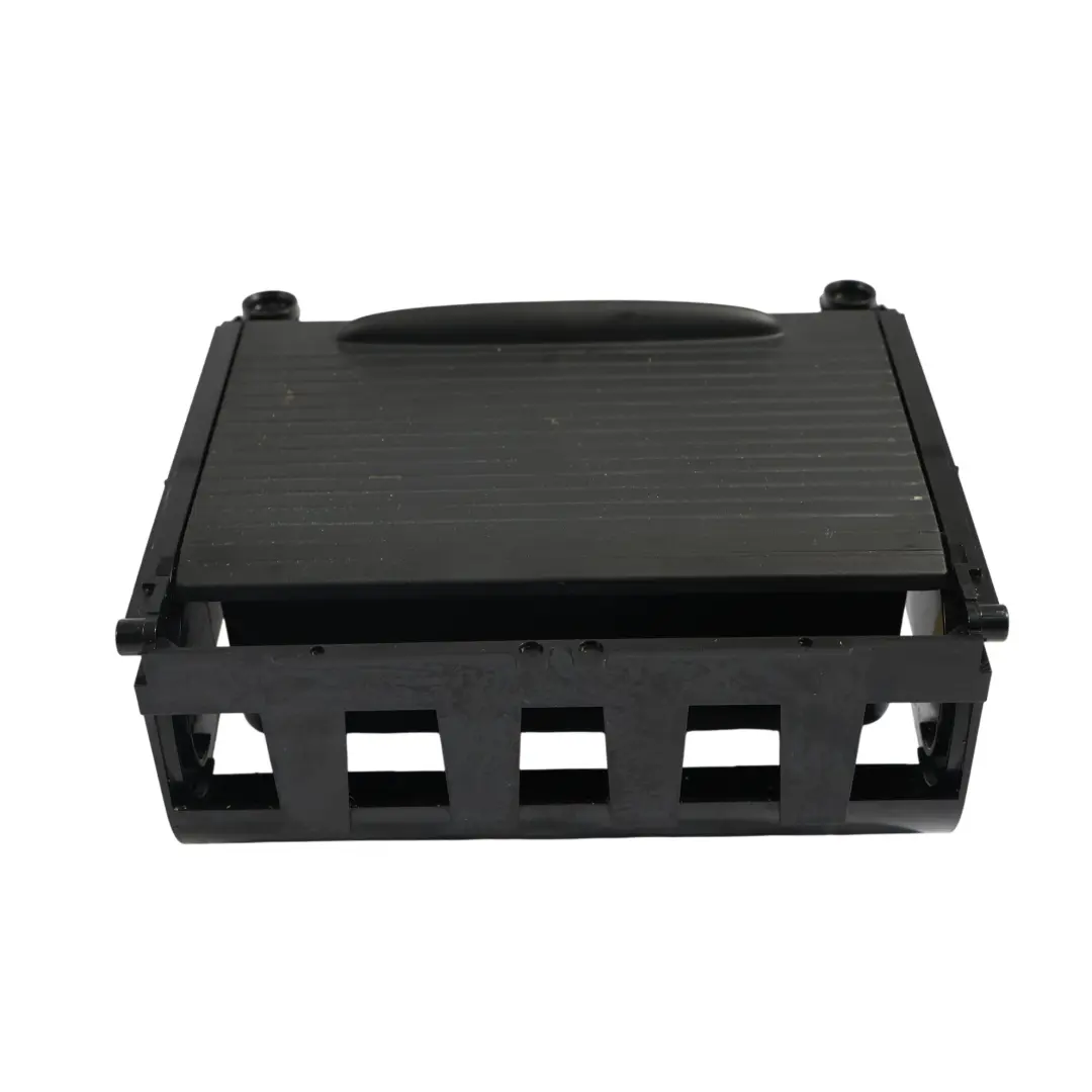 Gobelet Noir Pour Console Centrale Avant pour Porsche Cayenne 9PA Porte à propos du numéro de pièce 7L5862531K Porsche Cayenne 9PA Porte Gobelet Noir Pour Console Centrale Avant - SKU 7L5862531K - Numéro de pièce 7L5862531K