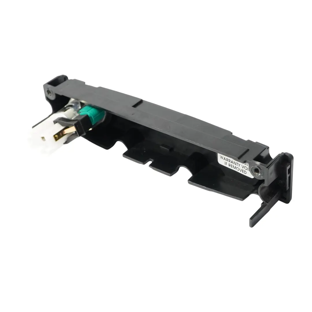 Salpicadero Enchufe 12V Panel para Porsche Cayenne 955 con número de pieza 7L5863440 Porsche Cayenne 955 Salpicadero Enchufe 12V Panel - SKU 7L5863440 - Número de pieza 7L5863440