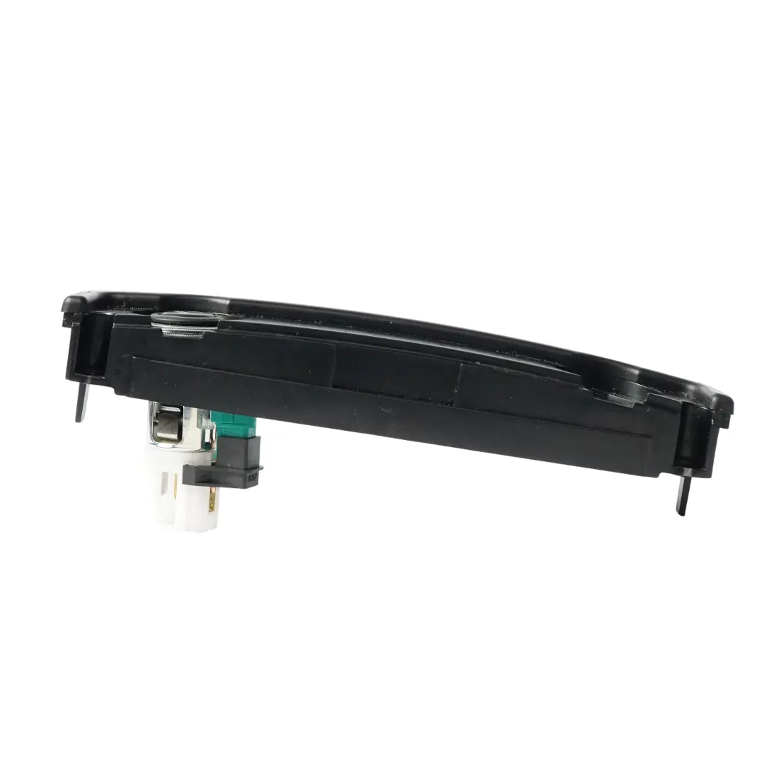 Porsche Cayenne 955 Salpicadero Enchufe 12V Panel - SKU 7L5863440 - Número de pieza 7L5863440