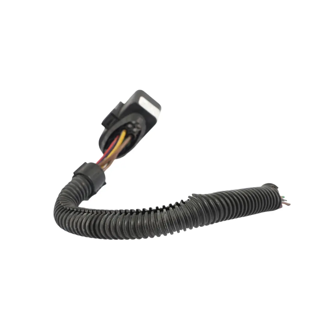 Halogen Headlight Wiring Cable Front Right O/S to Porsche Cayenne 9PA with Part number 7L5941031 Porsche Cayenne 9PA Halogen Headlight Wiring Cable Front Right O/S - SKU 7L5941031-2 - Part number 7L5941031