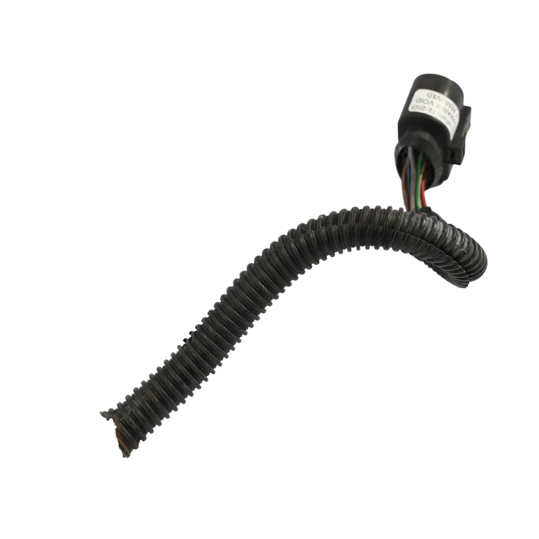 Halogen Headlight Wiring Cable Front Right O/S to Porsche Cayenne 955 with Part number 7L5941032 Porsche Cayenne 955 Halogen Headlight Wiring Cable Front Right O/S - SKU 7L5941032-2 - Part number 7L5941032