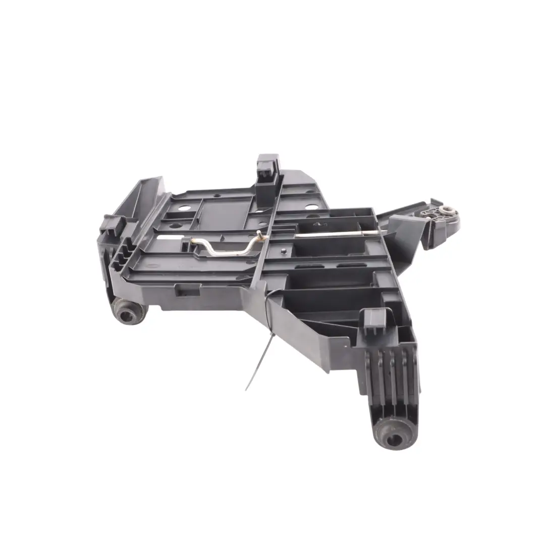 Front Headlight Mount Bracket Holder Right O/S to Porsche Cayenne 955 with Part number 7L5941046 Porsche Cayenne 955 Front Headlight Mount Bracket Holder Right O/S - SKU 7L5941046 - Part number 7L5941046