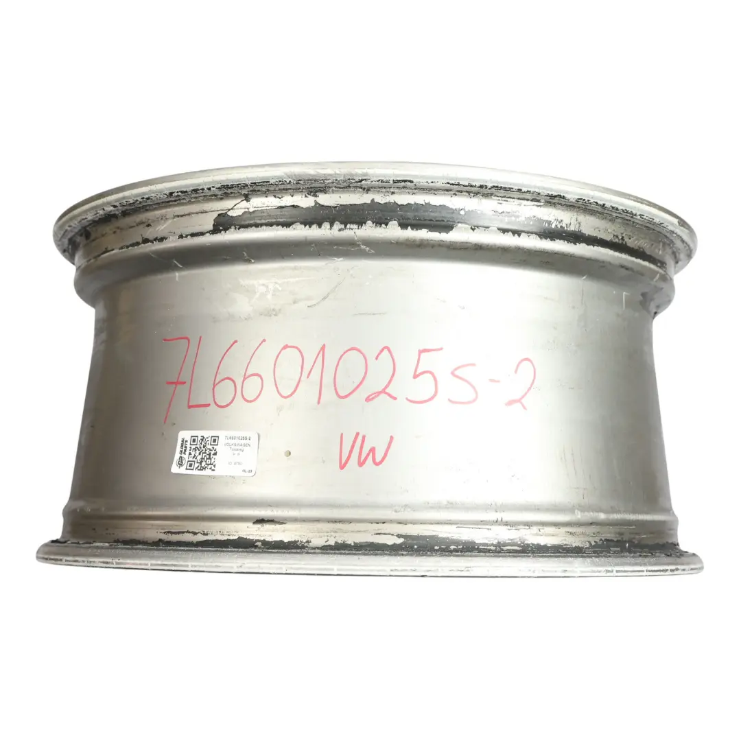 7L Felga Aluminiowa 19" 9J ET:60 do Volkswagen Touareg o numerze 7L6601025S Volkswagen Touareg 7L Felga Aluminiowa 19" 9J ET:60 - SKU 7L6601025S-2 - Numer Części 7L6601025S