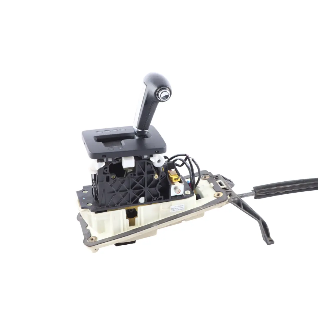7L Levier Vitesse Automatique pour Volkswagen Touareg à propos du numéro de pièce 7L6713093A Volkswagen Touareg 7L Levier Vitesse Automatique - SKU 7L6713093A-1 - Numéro de pièce 7L6713093A