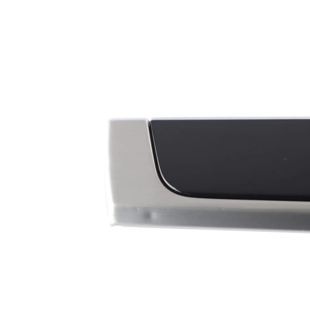 7L Poignée Intérieure Porte Arrière Gauche pour Volkswagen VW Touareg à propos du numéro de pièce 7L6867459 Volkswagen VW Touareg 7L Poignée Intérieure Porte Arrière Gauche - SKU 7L6867459 - Numéro de pièce 7L6867459