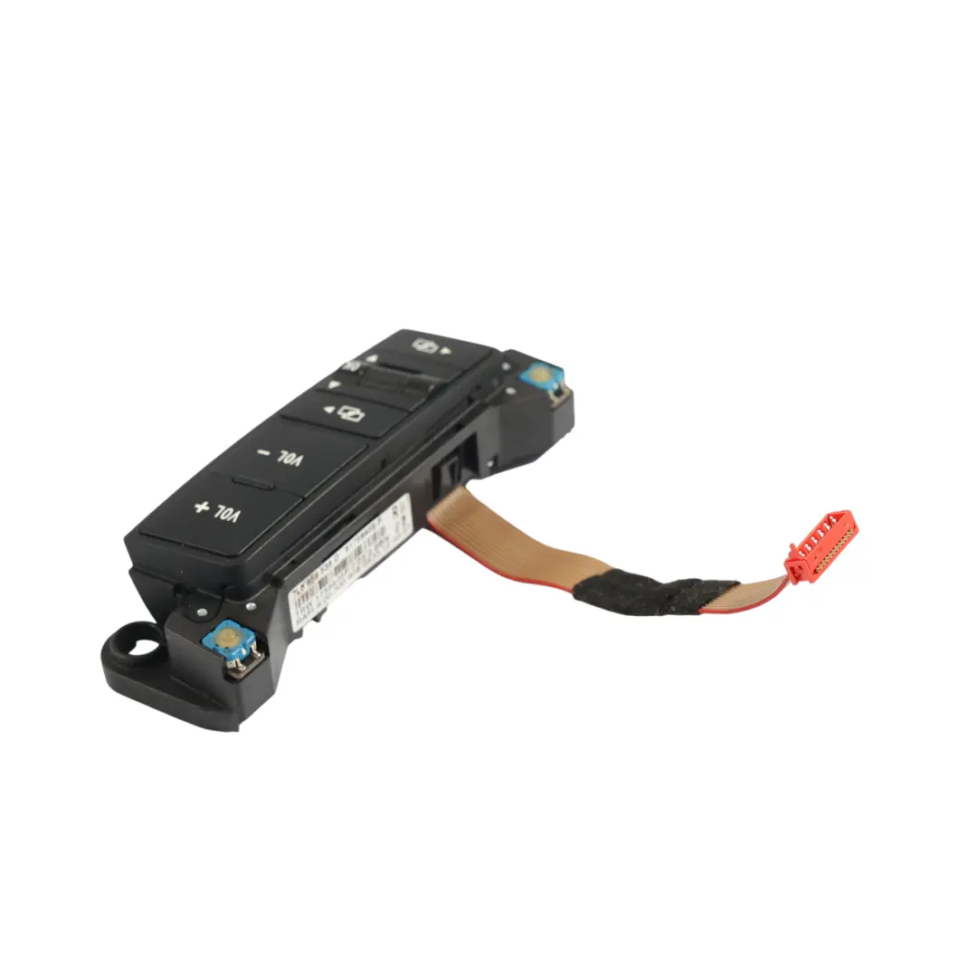 7L Commandes Volant Droite Côté Conducteur pour Volkswagen Touareg à propos du numéro de pièce 7L6959538D Volkswagen Touareg 7L Commandes Volant Droite Côté Conducteur - SKU 7L6959538D - Numéro de pièce 7L6959538D