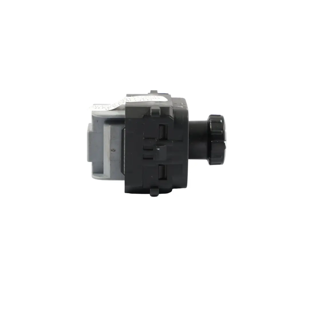 7L Pokrętło Przełącznik Regulator Lusterek do Volkswagen Touareg o numerze 7L6959565J Volkswagen Touareg 7L Pokrętło Przełącznik Regulator Lusterek - SKU 7L6959565J - Numer Części 7L6959565J