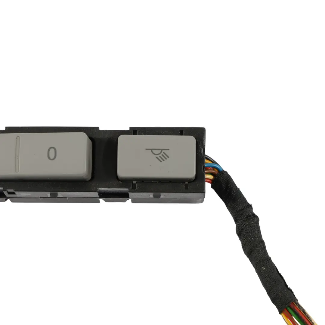 VW Touareg 7L Panel Sterowania Świateł Podsufitki Szary - SKU 7L6959672B - Numer Części 7L6959672B