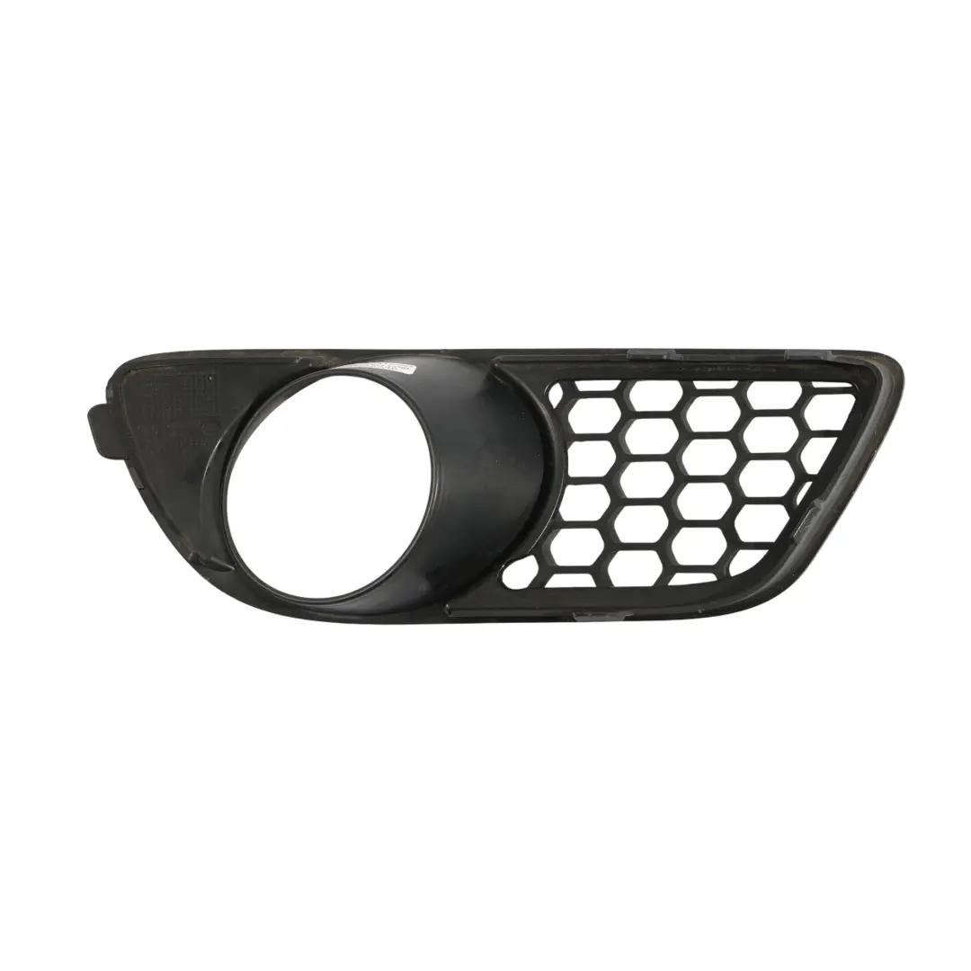 7L Atrapa Kratka Zderzaka Osłona Lewy Przód do Volkswagen Touareg o numerze 7L9853663A Volkswagen Touareg 7L Atrapa Kratka Zderzaka Osłona Lewy Przód - SKU 7L9853663A - Numer Części 7L9853663A