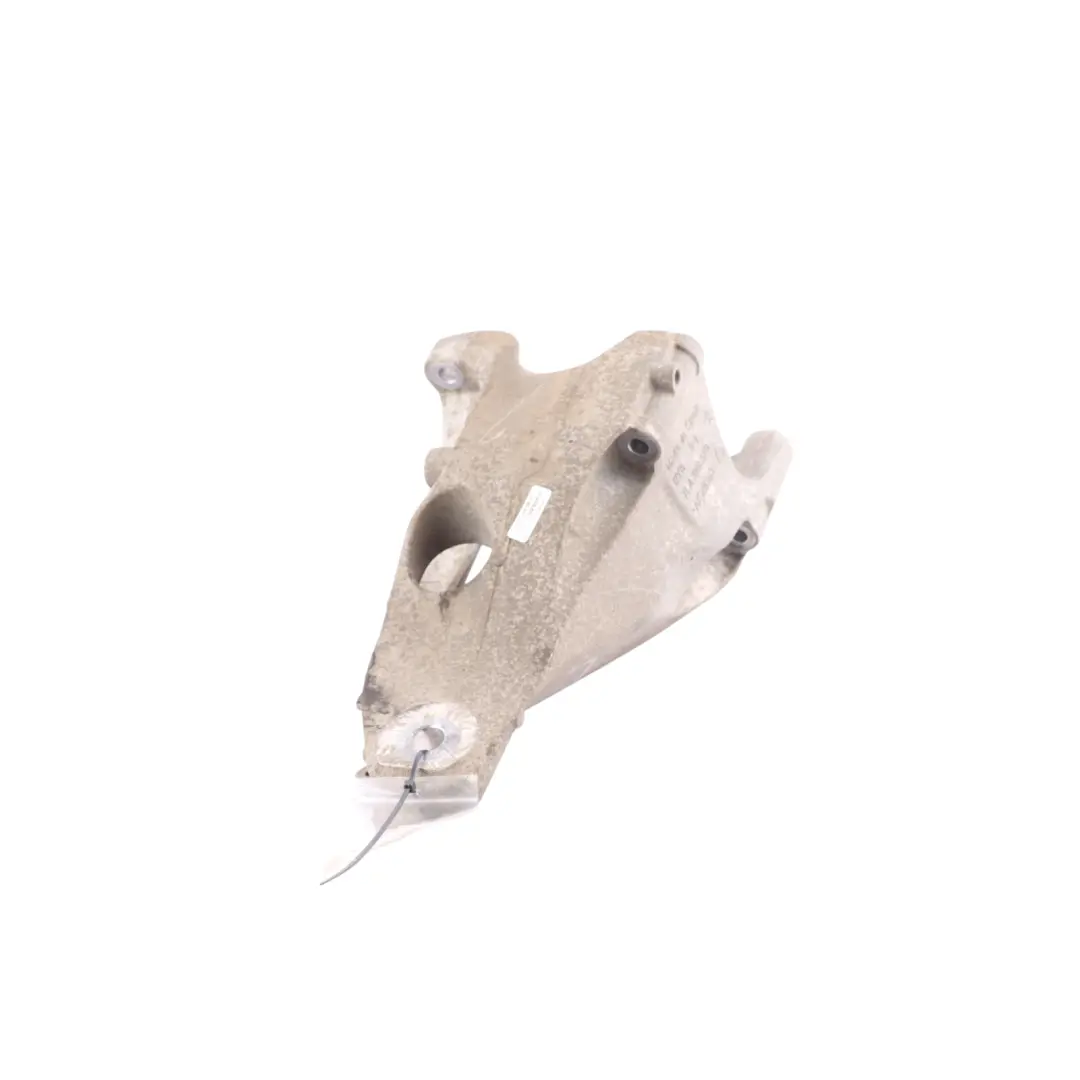 Mount Bracket Holder Rear to Volkswagen Transporter T6 FWD Engine with Part number 7LA199370 Volkswagen Transporter T6 FWD Engine Mount Bracket Holder Rear - SKU 7LA199370 - Part number 7LA199370