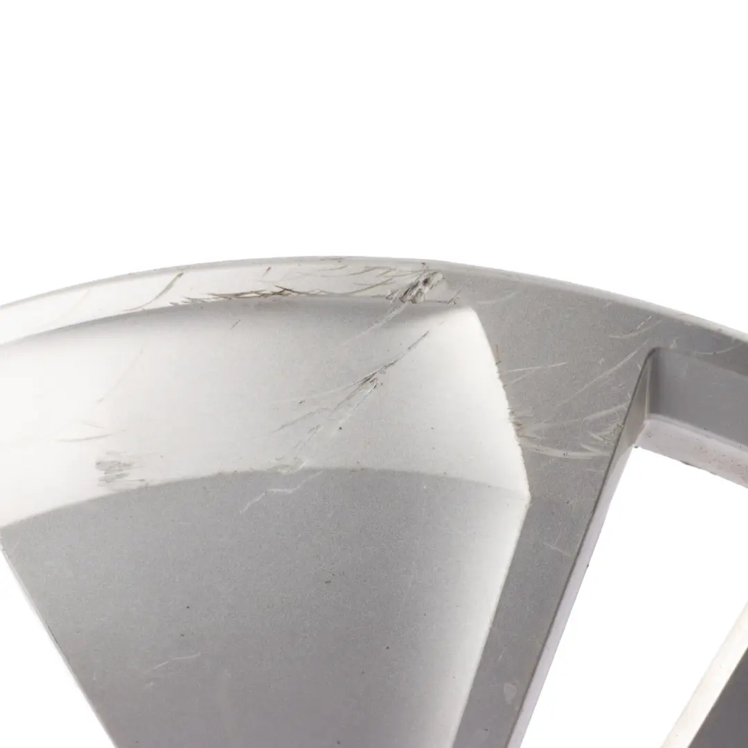 Trim Centre Hub Cap Cover Silver to Volkswagen VW Transporter T6 Wheel with Part number 7LA601147 Volkswagen VW Transporter T6 Wheel Trim Centre Hub Cap Cover Silver - SKU 7LA601147-1 - Part number 7LA601147