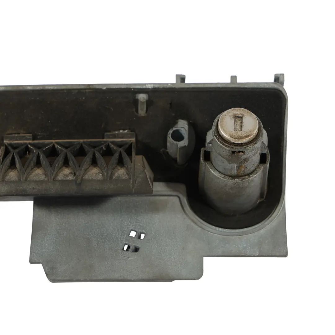 Volkswagen Transporter T6 Rear Left N/S Outer Door Handle - SKU 7LA827565 - Part number 7LA827565