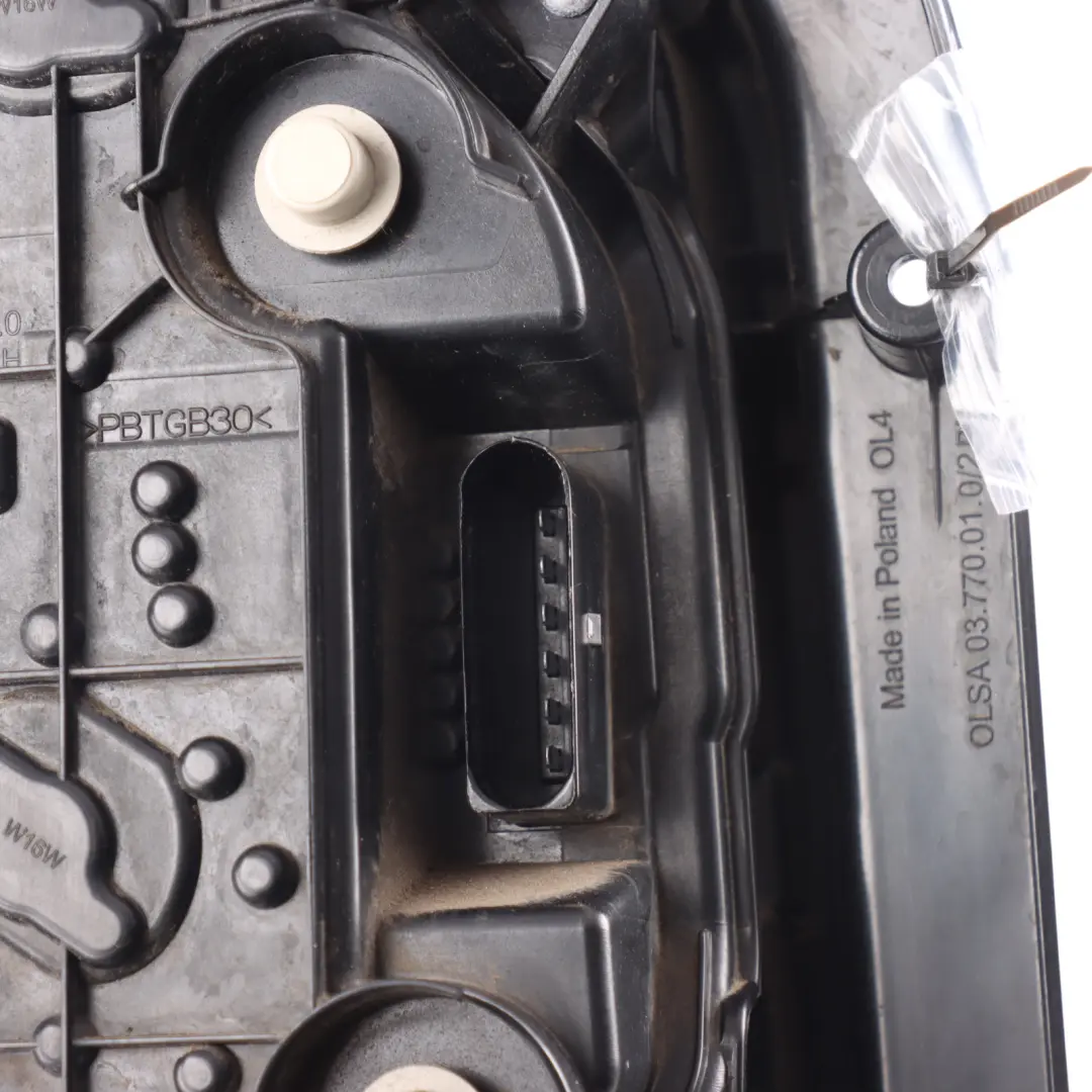 Volkswagen VW Transporter T6 Rear Lamp Side Tail Light Right O/S - SKU 7LA945096M - Part number 7LA945096M