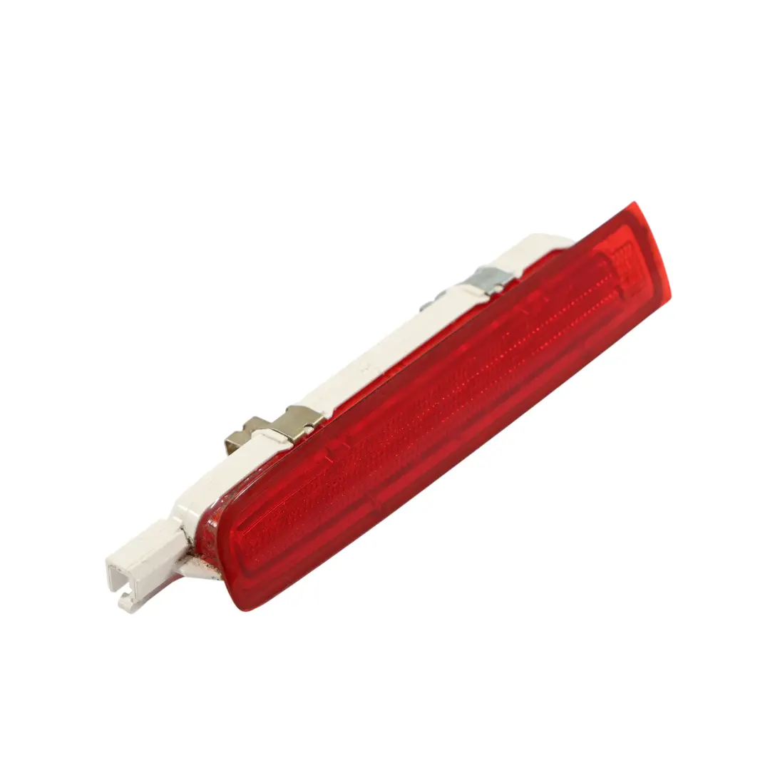 Luz De Freno Trasera Superior Izquierda para Volkswagen VW Transporter T6 con número de pieza 7LA945097 Volkswagen VW Transporter T6 Luz De Freno Trasera Superior Izquierda - SKU 7LA945097 - Número de pieza 7LA945097