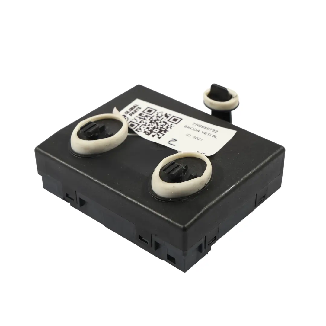 Modulo Unità Di Controllo Porta ECU Lato Passeggero F per Skoda Yeti 5L con numero di parte 7N0959792 Skoda Yeti 5L Modulo Unità Di Controllo Porta ECU Lato Passeggero F - SKU 7N0959792 - Numero di parte 7N0959792