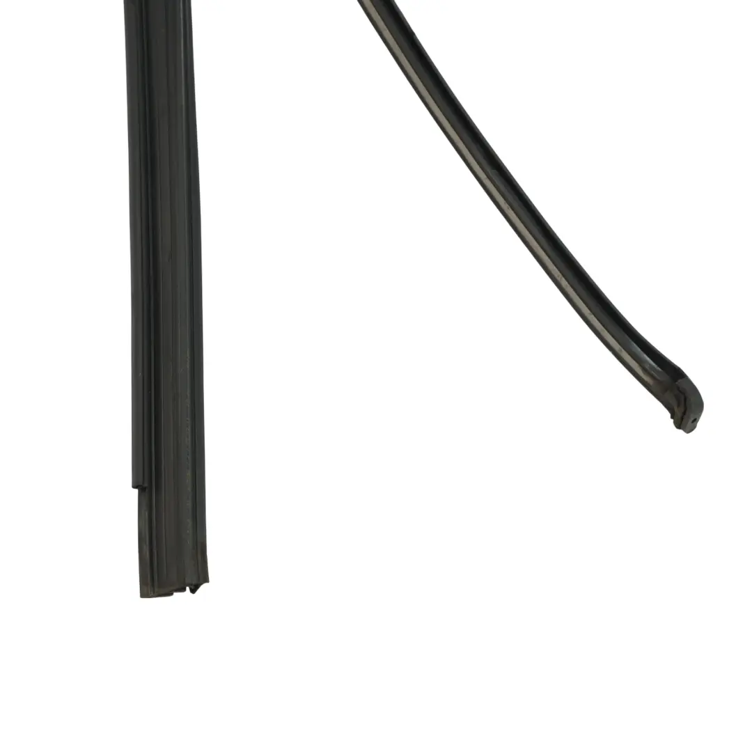 VW Volkswagen Touareg 7P Telaio Guida Finestrino Posteriore Sinistro - SKU 7P0839431J - Numero di parte 7P0839431J