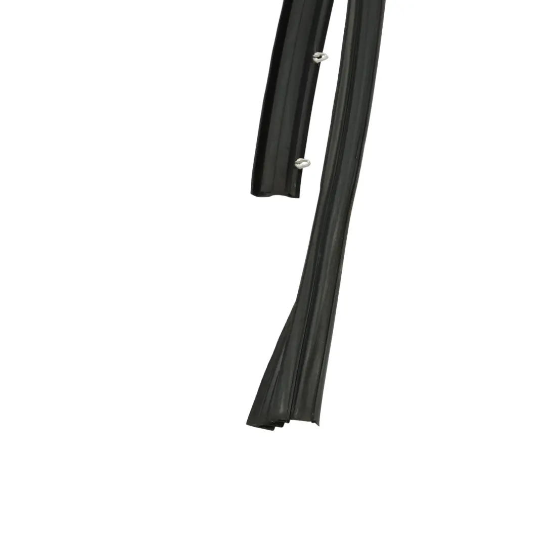 7P Guide De Vitre De Porte Arrière Droite pour VW Volkswagen Touareg à propos du numéro de pièce 7P0839432L VW Volkswagen Touareg 7P Guide De Vitre De Porte Arrière Droite - SKU 7P0839432L - Numéro de pièce 7P0839432L