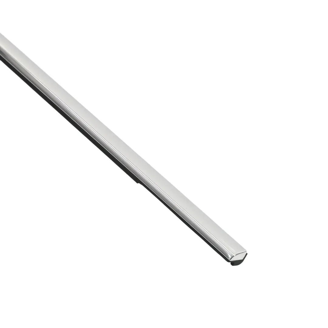 VW Touareg 7P Moulure De Vitre De Porte Arrière Droite Alluminium 7P0839477D - SKU 7P0839476F - Numéro de pièce 7P0839476F