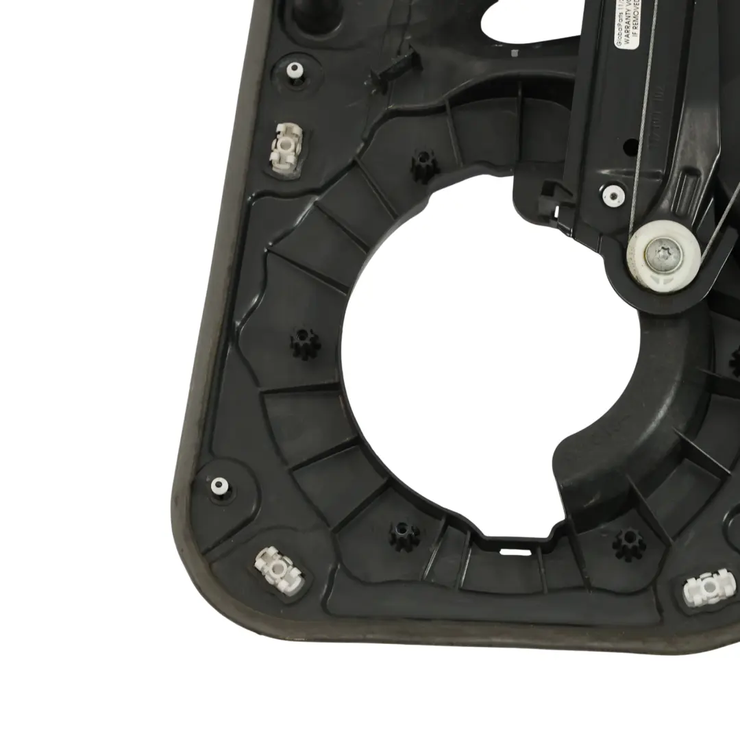 7P Podnośnik Szyby Drzwi Tył Tylny Lewy 7P6839755A do VW Volkswagen Touareg o numerze 7P6839461A VW Volkswagen Touareg 7P Podnośnik Szyby Drzwi Tył Tylny Lewy 7P6839755A - SKU 7P6839461A - Numer Części 7P6839461A