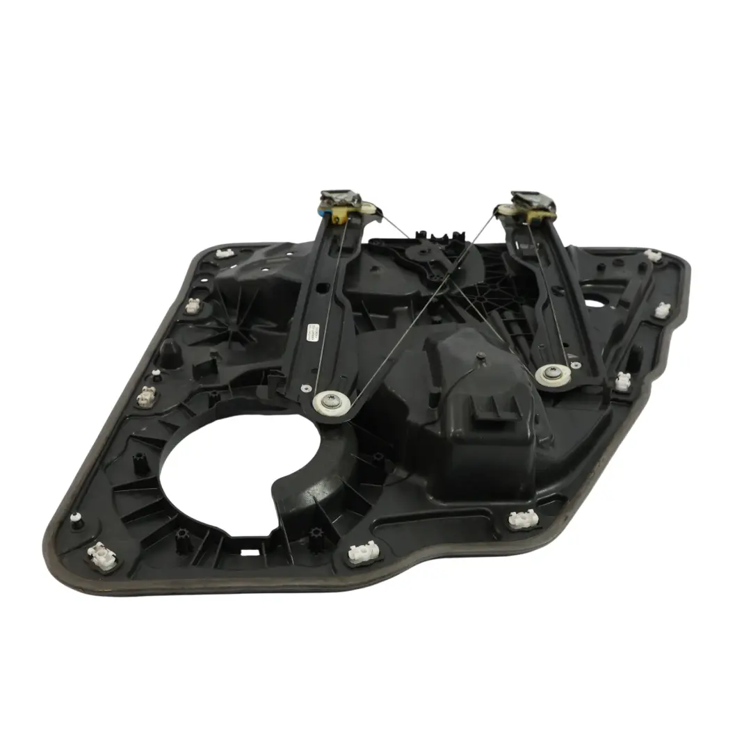 7P Regolatore Elettrico Finestrino Posteriore Sinistro 7P6839755A per VW Touareg con numero di parte 7P6839461A VW Touareg 7P Regolatore Elettrico Finestrino Posteriore Sinistro 7P6839755A - SKU 7P6839461A - Numero di parte 7P6839461A