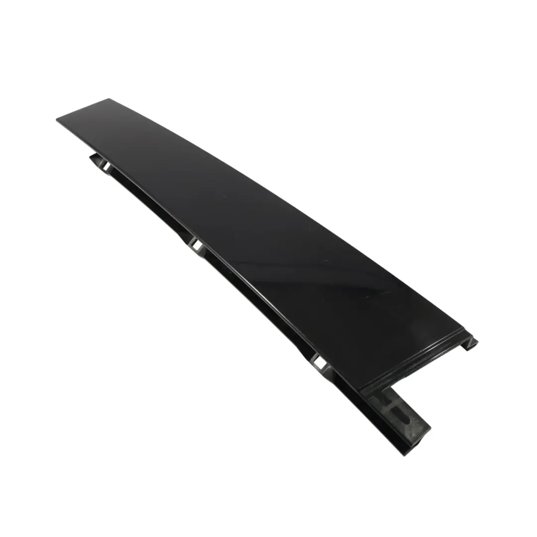 7P Joint De Vitre De Porte Avant Droite pour VW Volkswagen Touareg à propos du numéro de pièce 7P6839902C VW Volkswagen Touareg 7P Joint De Vitre De Porte Avant Droite - SKU 7P6839902C - Numéro de pièce 7P6839902C