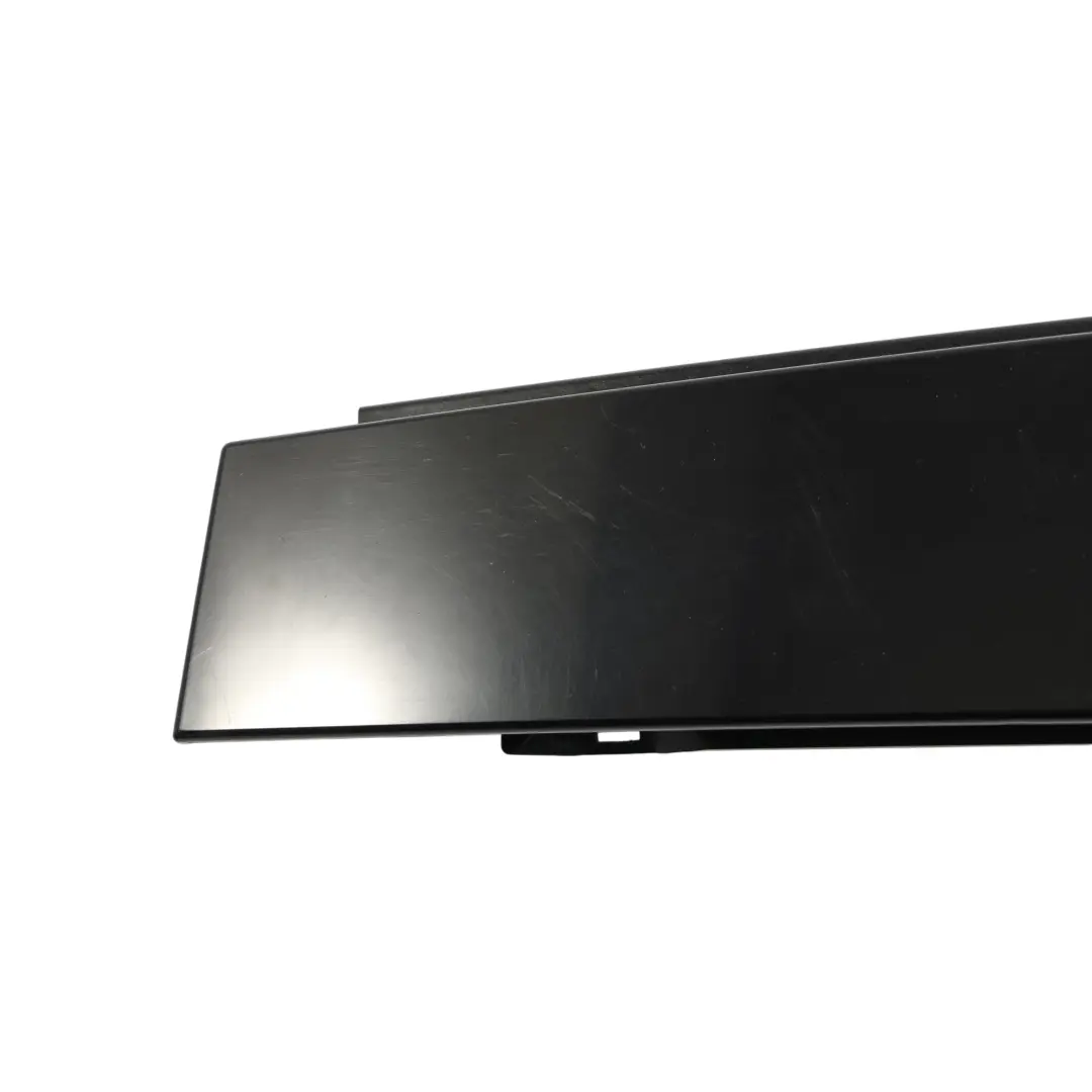 7P Embellecedor De Ventana De Puerta Delantera Derecha para VW Touareg con número de pieza 7P6839902C VW Touareg 7P Embellecedor De Ventana De Puerta Delantera Derecha - SKU 7P6839902C - Número de pieza 7P6839902C
