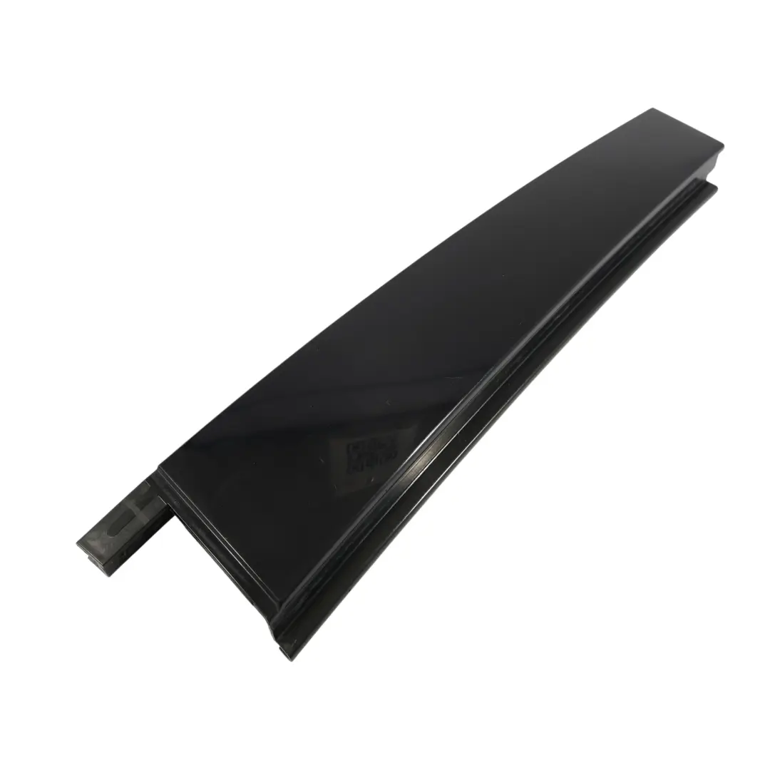 7P Listwa Drzwi Szyby Przednia Przód Prawa do VW Volkswagen Touareg o numerze 7P6839902C VW Volkswagen Touareg 7P Listwa Drzwi Szyby Przednia Przód Prawa - SKU 7P6839902C - Numer Części 7P6839902C