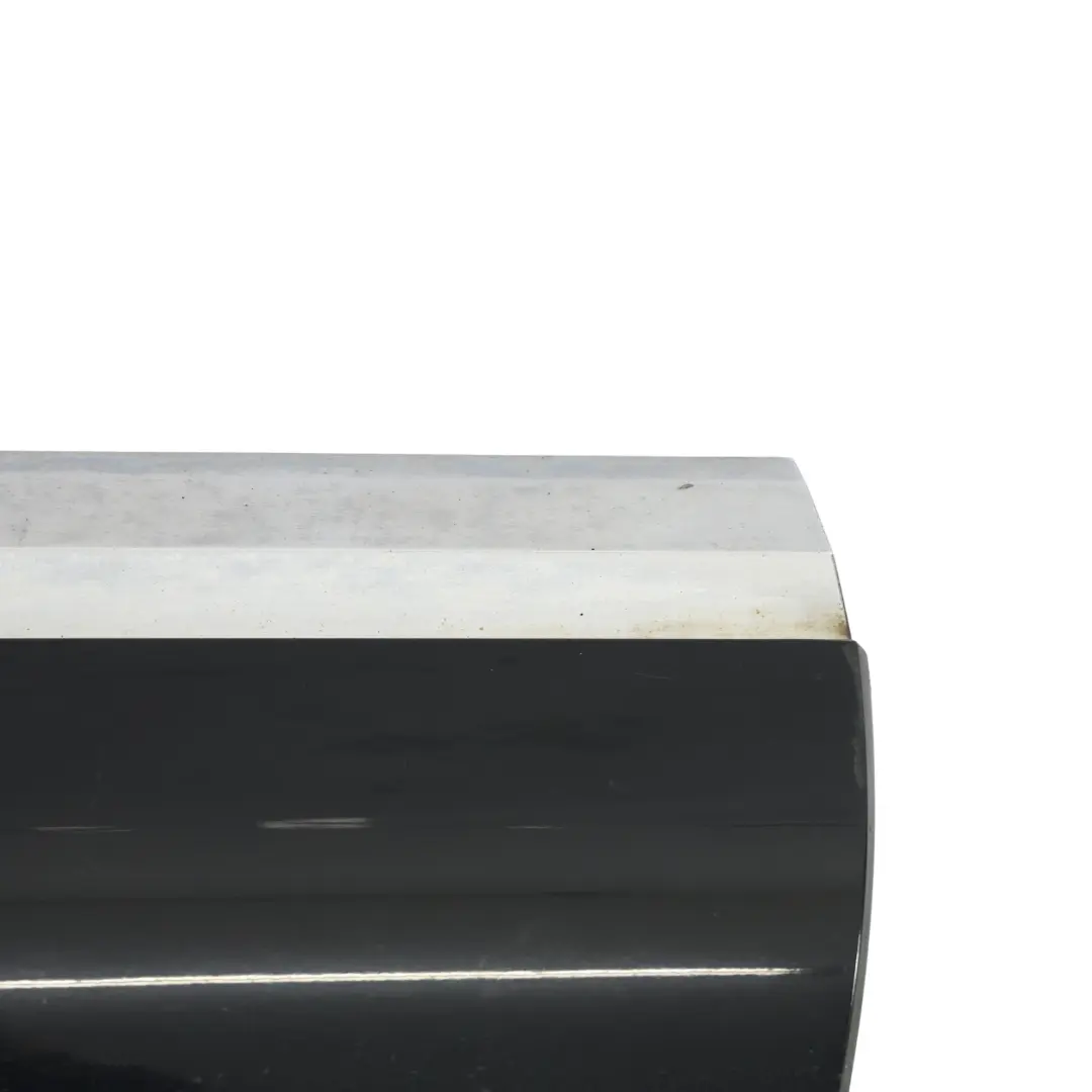 7P Cache Moulure De Porte Arrière Droite Noir pour Volkswagen Touareg à propos du numéro de pièce 7P6854950H Volkswagen Touareg 7P Cache Moulure De Porte Arrière Droite Noir - SKU 7P6854950H-DBL - Numéro de pièce 7P6854950H