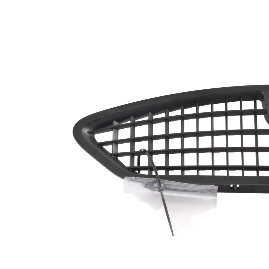 Mk4 Dashboard Window Defrost Grille Panel Black to Ford Mondeo with Part number 7S71-18C491-ADW Ford Mondeo Mk4 Dashboard Window Defrost Grille Panel Black - SKU 7S71-18C491-ADW - Part number 7S71-18C491-ADW