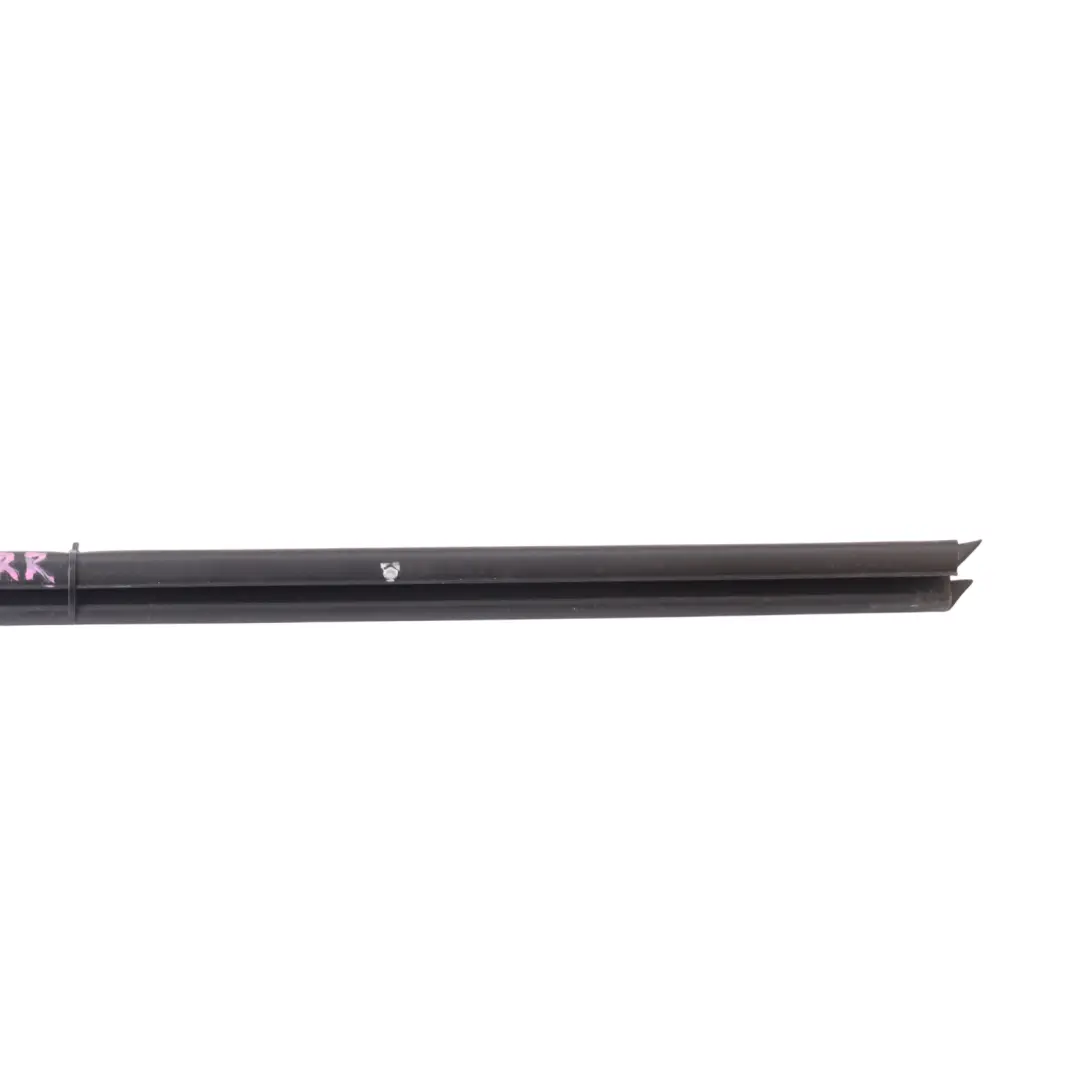 Ford Mondeo MK4 Junta Burlete Puerta Trasera Derecha - SKU 7S71-A25860-AD - Número de pieza 7S71-A25860-AD