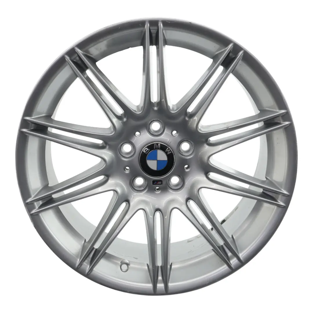 Cerchio Anteriore Lega 19" M Doppie Razze 225 8J ET:37 per BMW E90 E91 E92 con numero di parte 8037141 BMW E90 E91 E92 Cerchio Anteriore Lega 19" M Doppie Razze 225 8J ET:37 - SKU 8037141-6 - Numero di parte 8037141